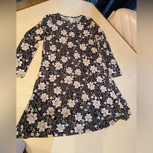 Old Navy Black and White Floral Midi Dress